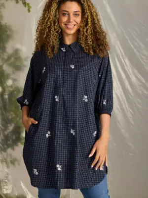 ZHENZI AMBER TUNIKA BLÅ Tunika