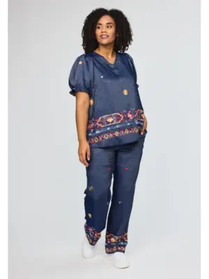 STUDIO KARLINE BLUSE BLÅ Bluse