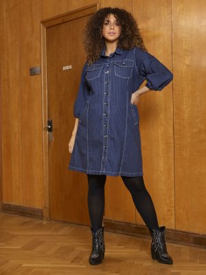 EXIE 677 DENIM MED STRIB Kjole